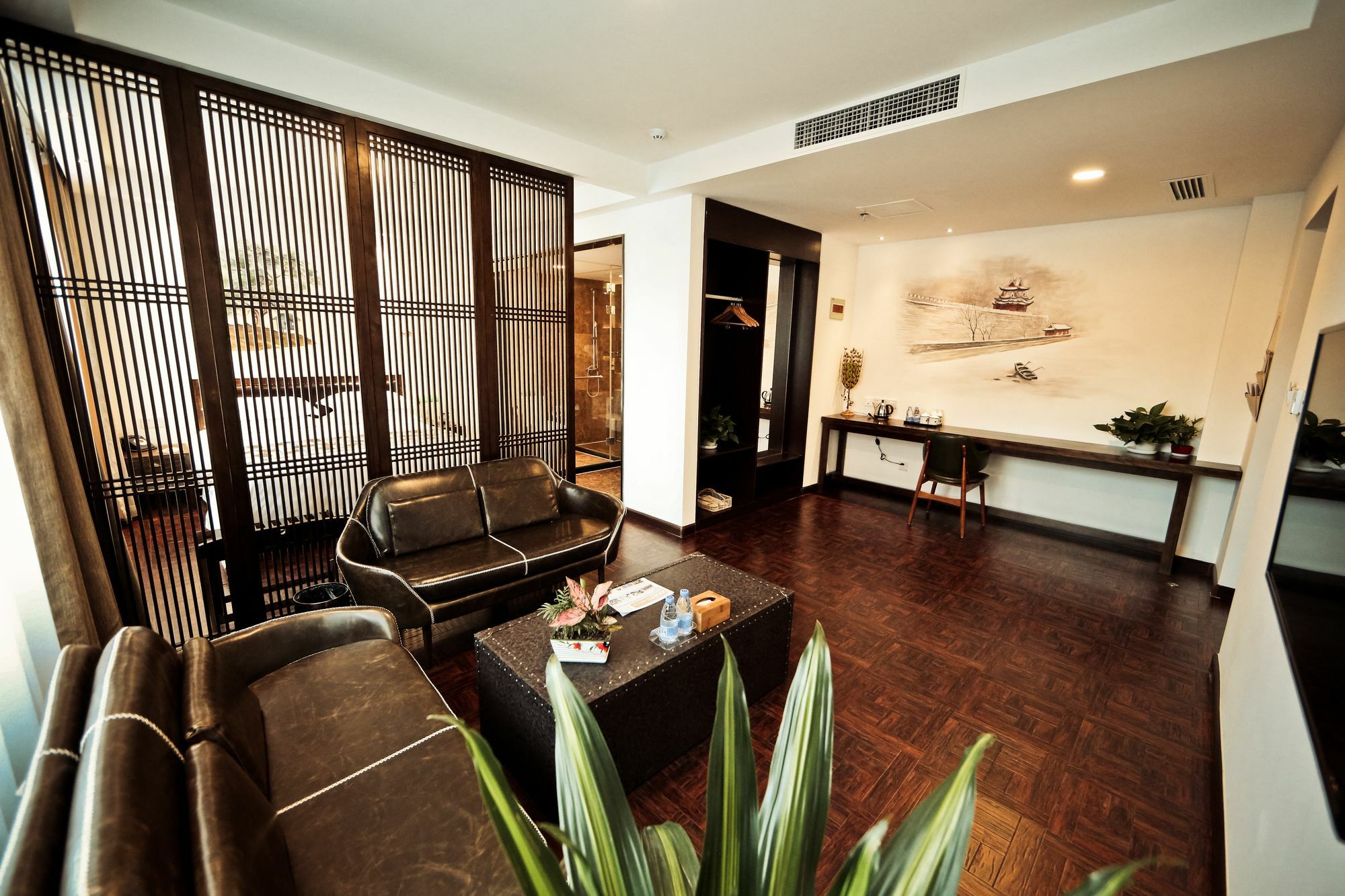 Nost Algia Hotel Near Beijing Panjiayuan Antique Market- Beijing Happy Valley, Cbd, China Zun And Sanlitun, Tian'Anmen Square, Free Ice Cream, Mineral Water, Coffee, Snacks And Laundry Service, Free Gymnastic, English Communication Well Екстер'єр фото